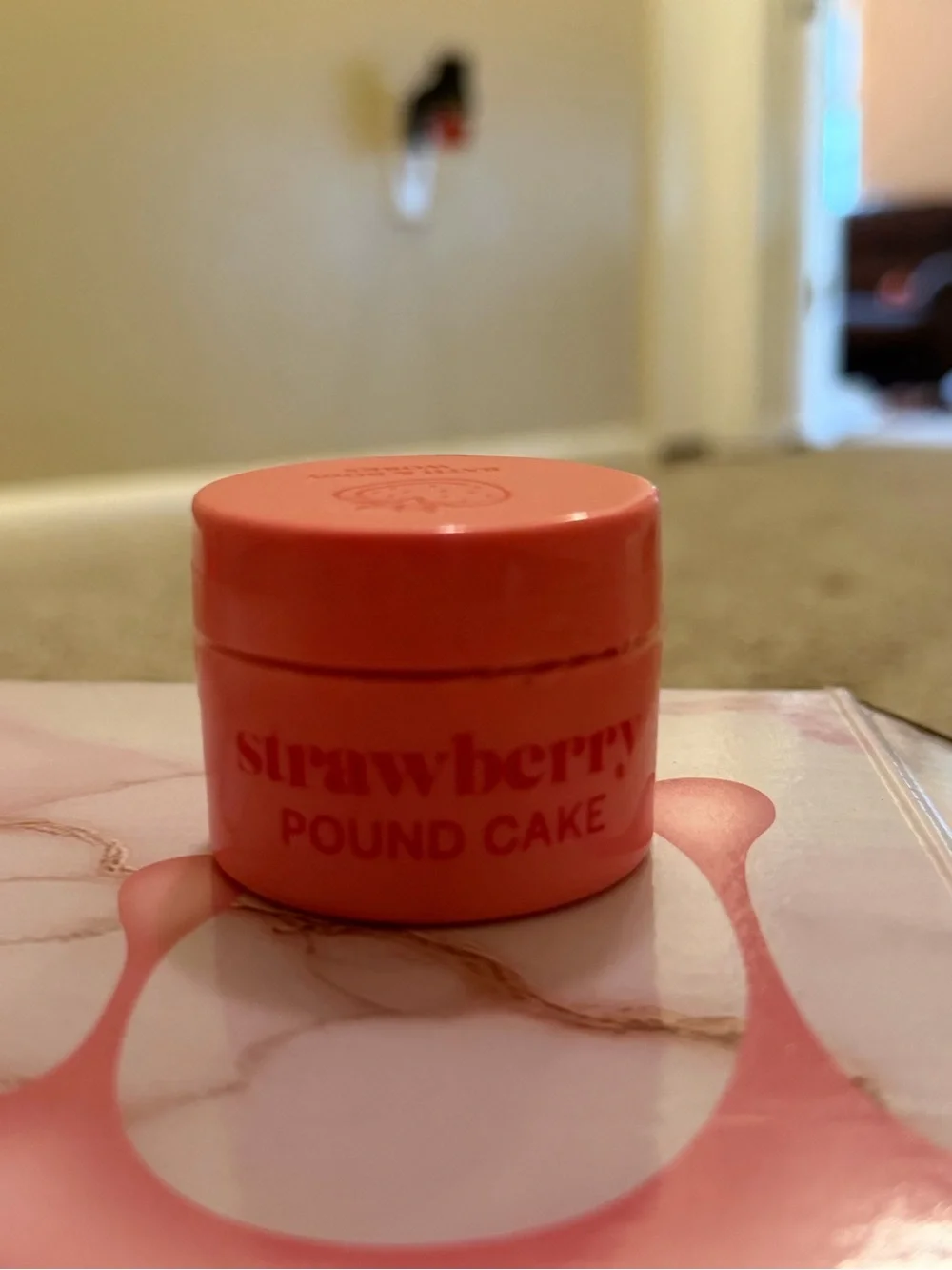 Bath & Body Works hydrating strawberry